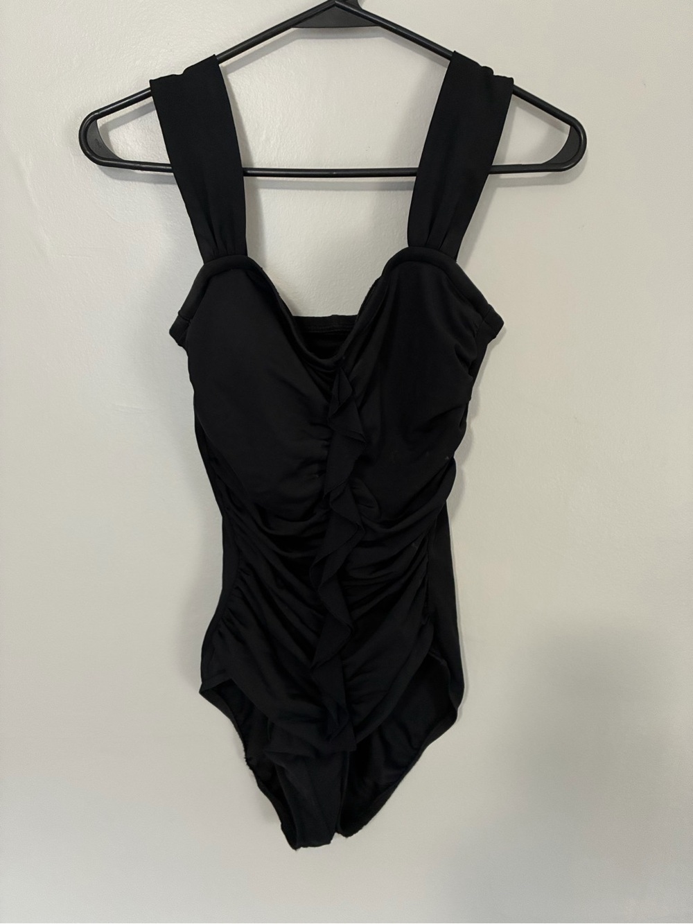 INC international concepts Black Ruffle One-Piece swimsuit women’s size 8